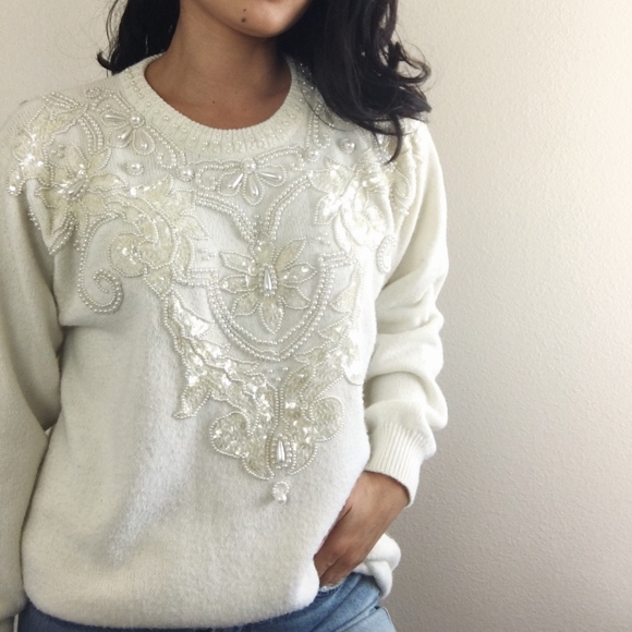 Vintage Sweaters - Vintage Pearl/Sequin Embellished Tunic Sweater